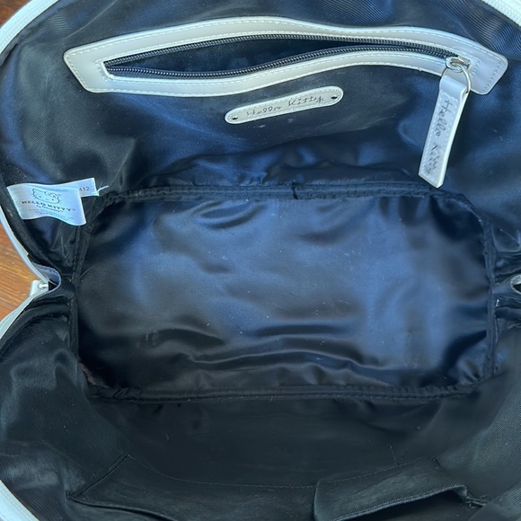 Hello Kitty Pearl Loungefly Designer Tote - Picture 15 of 16